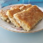 Peynirli Sodalı Tepsi Böreği