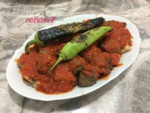 Bursa’dan Nefis Pideli Köfte Tarifi