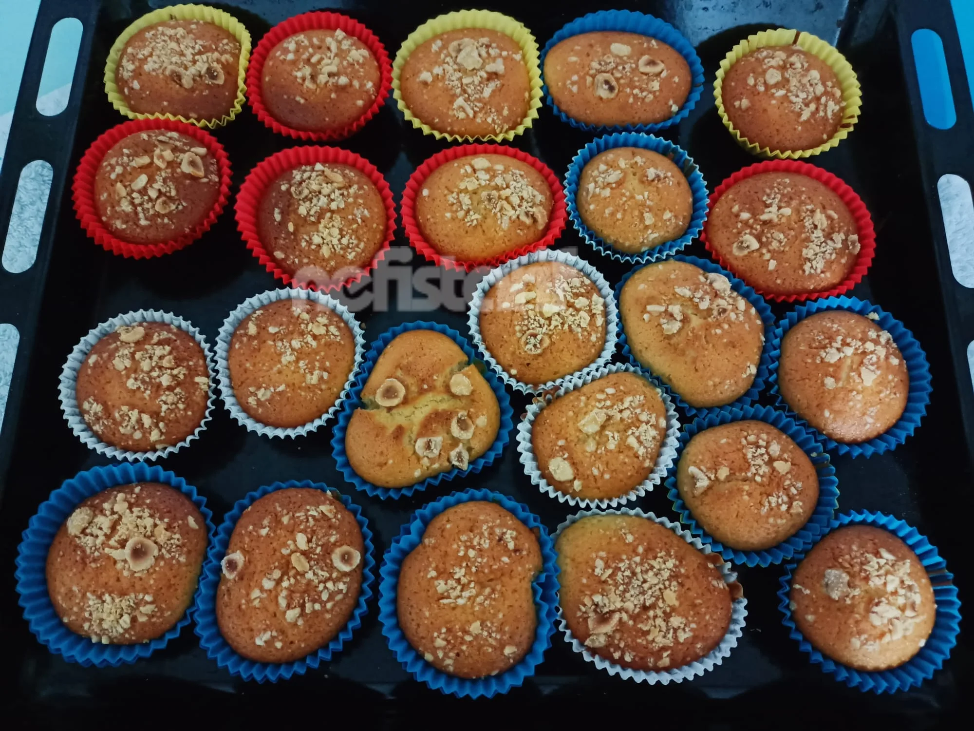 Limonlu Fındıklı Muffin Kek Tarifi