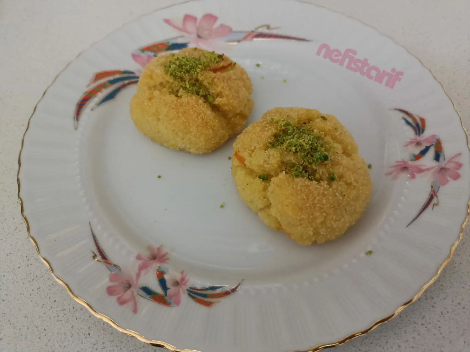 Nefis Hira Tatlısı Tarifi